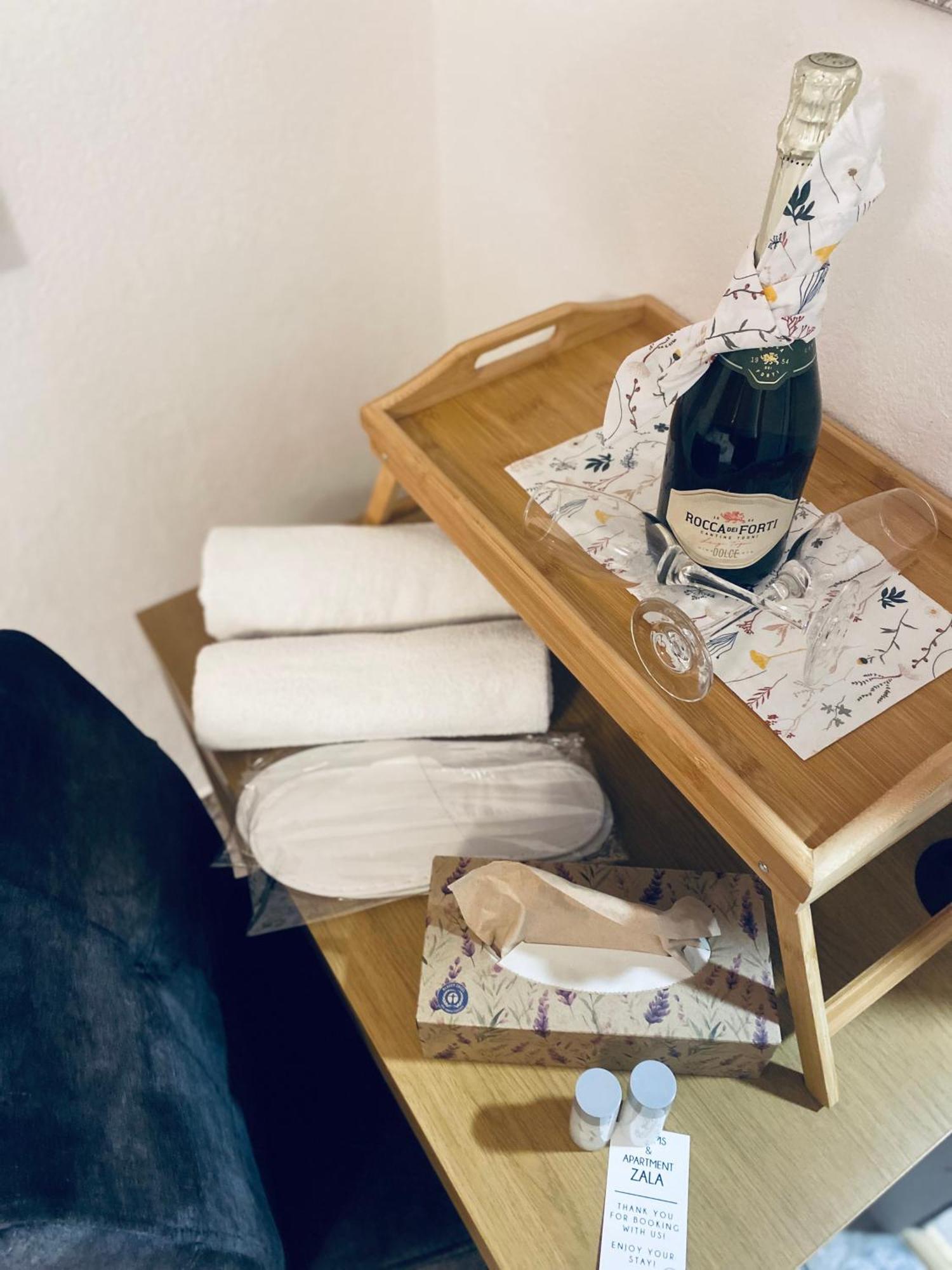 Rooms & Apartment Zala Airport Shuttle Option Cerklje na Gorenjskem Ngoại thất bức ảnh