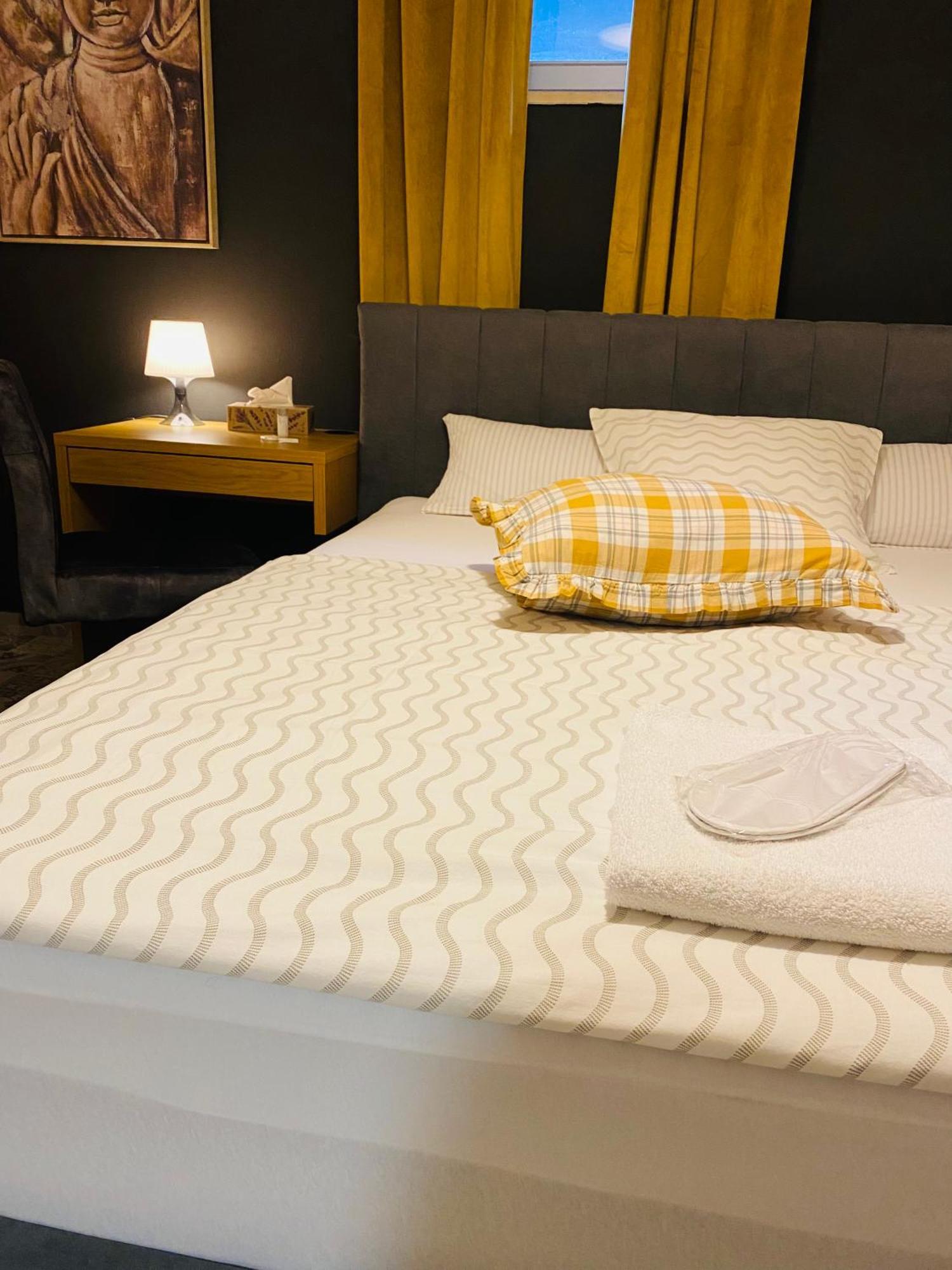 Rooms & Apartment Zala Airport Shuttle Option Cerklje na Gorenjskem Ngoại thất bức ảnh