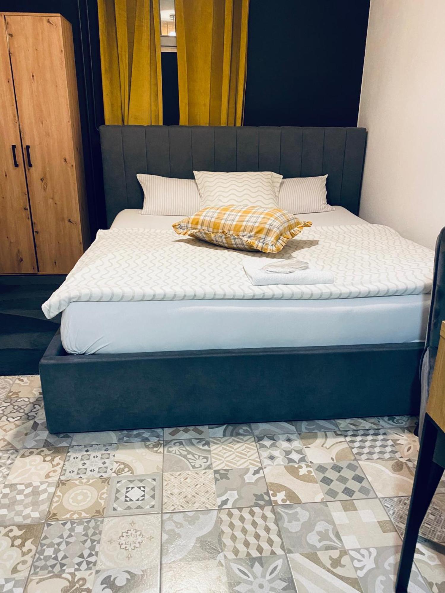 Rooms & Apartment Zala Airport Shuttle Option Cerklje na Gorenjskem Ngoại thất bức ảnh